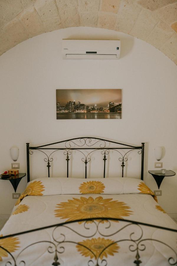 Bed and Breakfast Le Camporelle In Citta Лечче Экстерьер фото